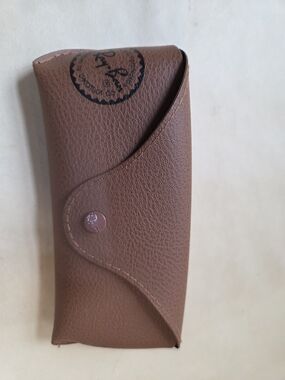 🍍Ray-Ban Brown Leather Sunglasses Case Only